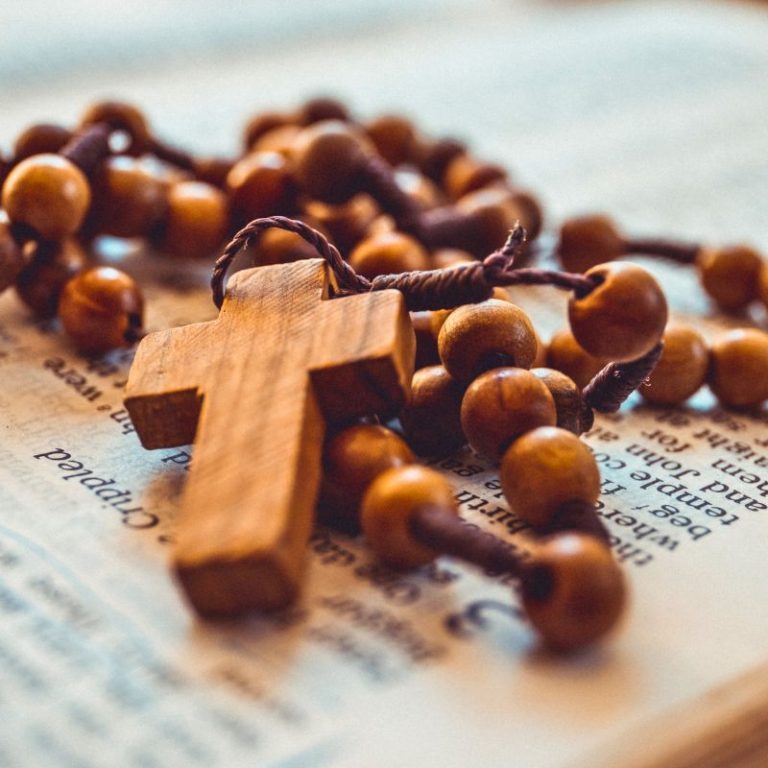 rosary-in-latin1